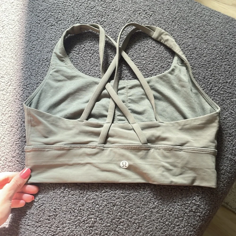 Lululemon sports bra 6 - Picture 1 of 5
